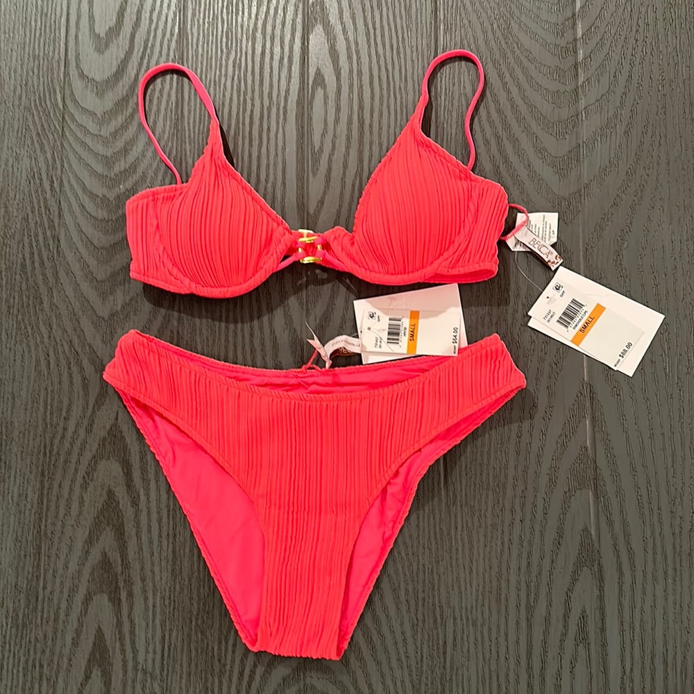 BECCA Swimsuit - New with tags 🌴🌴🏖🏖